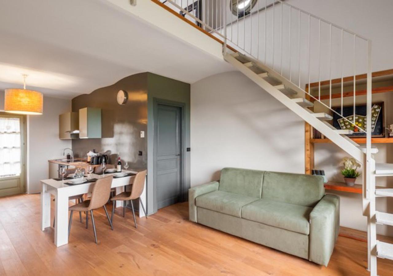 Charming Loft Golf Club Barolo Apartment Новело Екстериор снимка