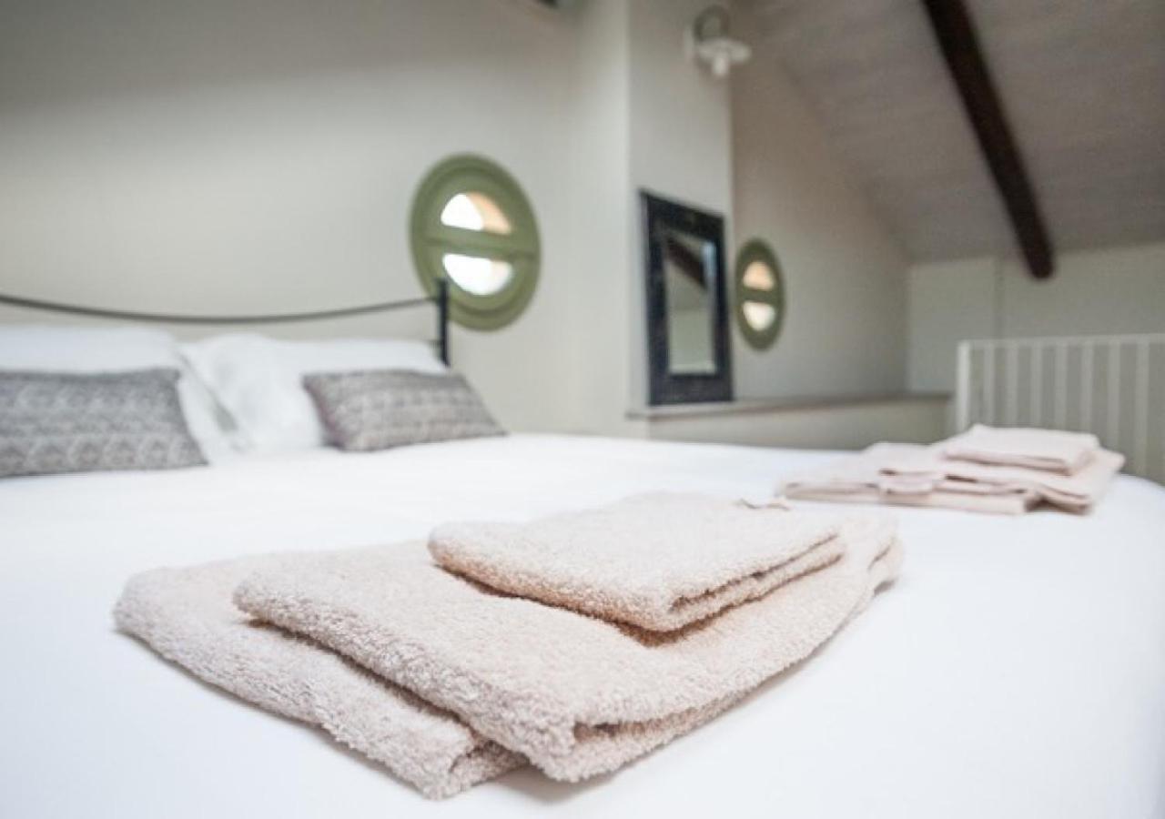 Charming Loft Golf Club Barolo Apartment Новело Екстериор снимка
