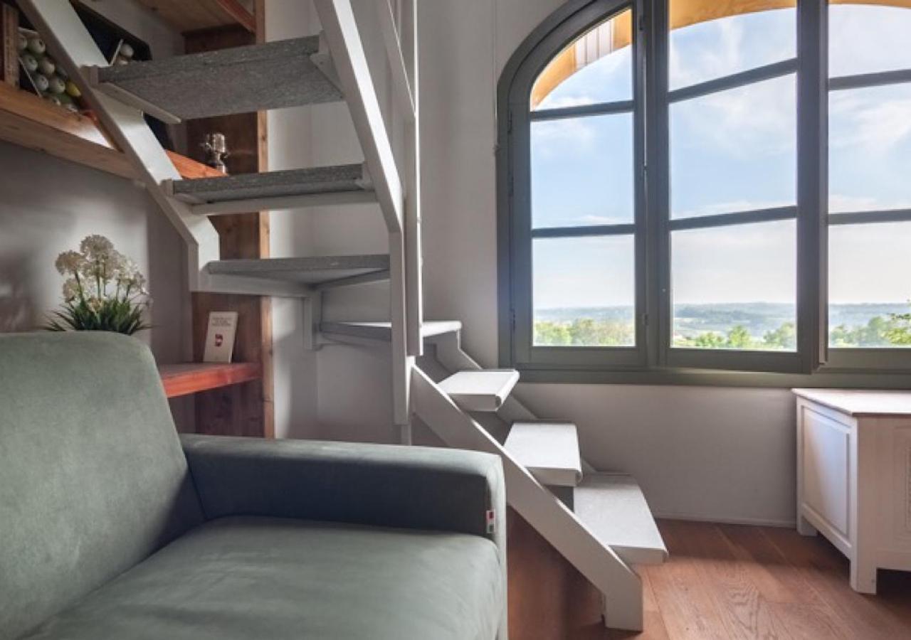 Charming Loft Golf Club Barolo Apartment Новело Екстериор снимка
